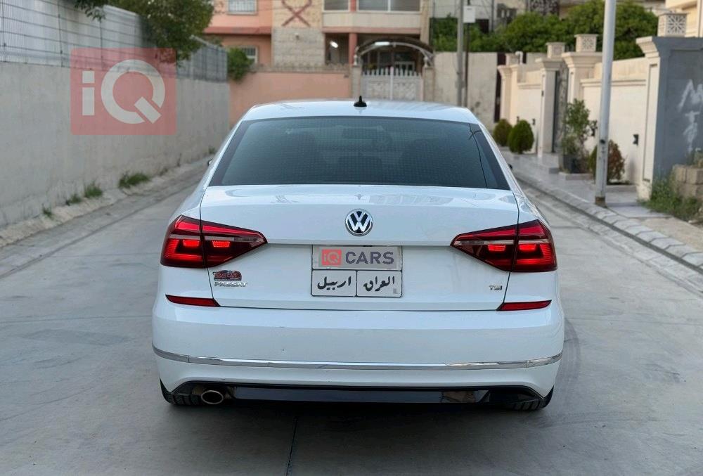 فولكسفاغن باسات